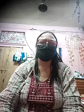 thehotlady online show from 09/25/25, 05:19