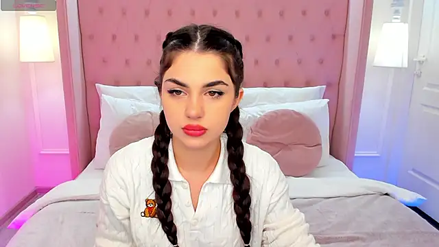 HelenTiny online show from 11/07/25, 01:15