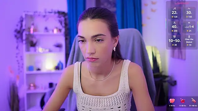 Alexis Love  online show from 11/30/25, 03:35