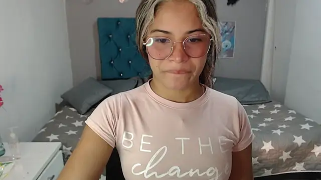 mia sexgirl online show from 03/26/26, 12:25