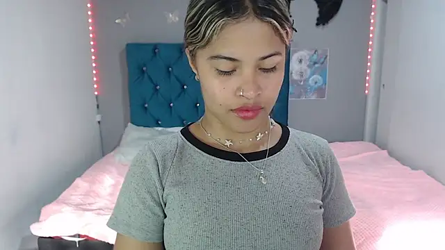 mia sexgirl online show from 06/11/26, 12:24