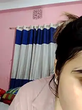 Snapshot of rasmiva chatting on 10/18/25, 08:22 rasmiva online show from 10/18/25, 08:22