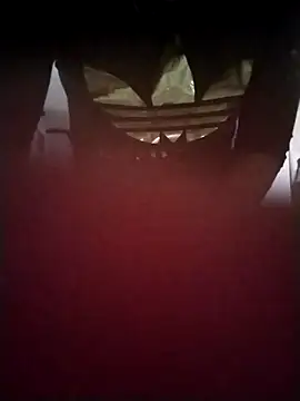 LaraCaliente online show from 01/11/26, 03:57