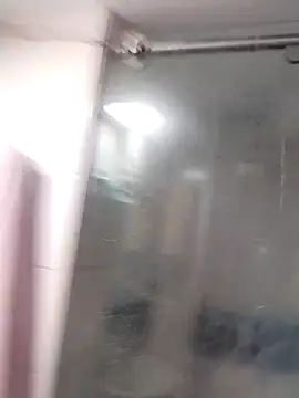 LaraCaliente online show from 04/14/26, 02:11