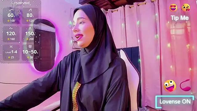 ShanaJamil online show from 10/07/25, 12:17