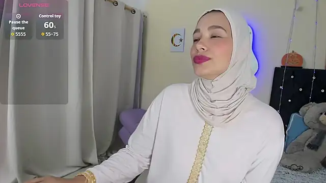 ShanaJamil online show from 03/06/26, 06:58