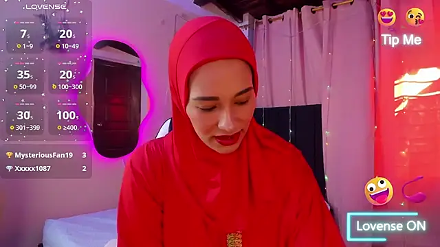 ShanaJamil online show from 10/15/25, 12:24