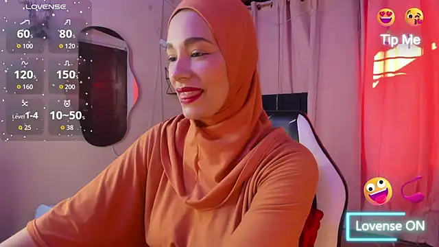 ShanaJamil online show from 10/21/25, 12:04