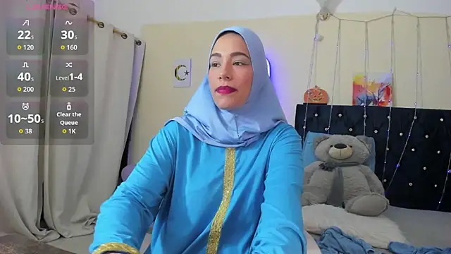 ShanaJamil online show from 04/07/26, 12:07