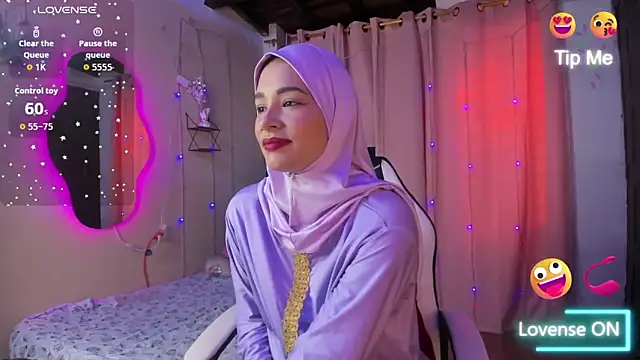 ShanaJamil online show from 12/16/25, 12:20