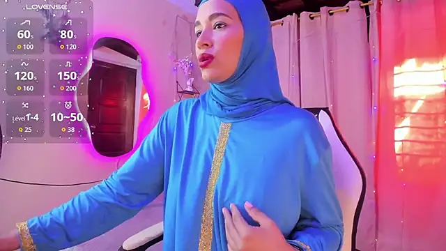 ShanaJamil online show from 09/30/25, 12:11