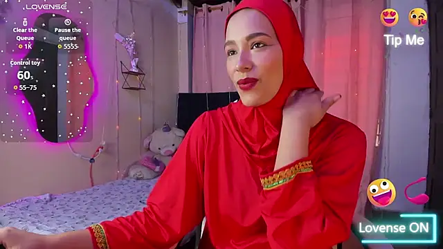 ShanaJamil online show from 12/17/25, 12:21