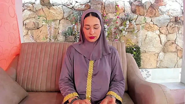Snapshot of ShanaJamil chatting on 07/17/26, 12:13 ShanaJamil online show from 07/17/26, 12:13