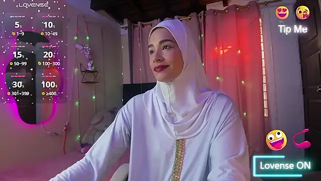 ShanaJamil online show from 01/14/26, 12:20