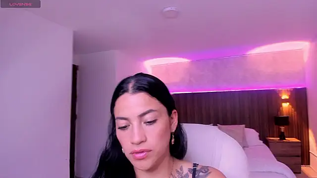 Megann Williamss online show from 03/10/26, 07:29