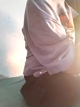 Snapshot of Rapunzal chatting on 01/09/26, 06:04 Rapunzal online show from 01/09/26, 06:04