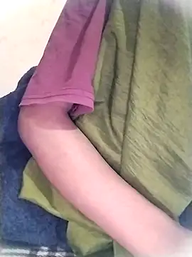 Snapshot of Rapunzal chatting on 02/06/26, 06:15 Rapunzal online show from 02/06/26, 06:15