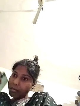 Rapunzal online show from 11/07/25, 06:23