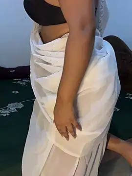Ceylon couple online show from 07/23/26, 05:53