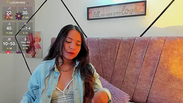 Julieta Lein online show from 10/14/25, 11:47
