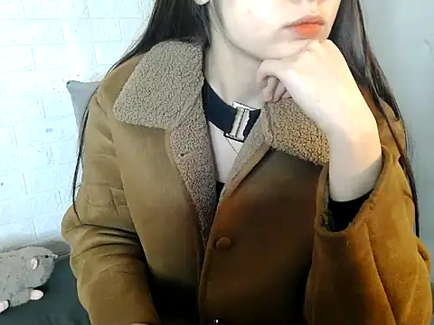 Mie5784 online show from 12/05/25, 06:56