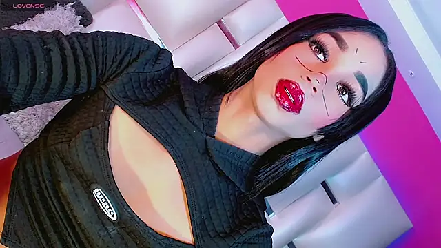 JessiscaWalker online show from 11/18/25, 07:39