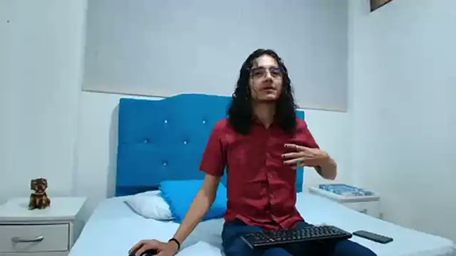 EthanBlackwoodd online show from 01/06/26, 02:54