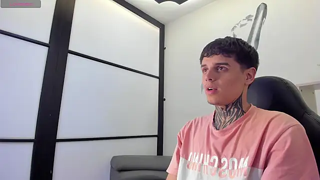 Declan-Fox online show from 11/12/25, 05:00