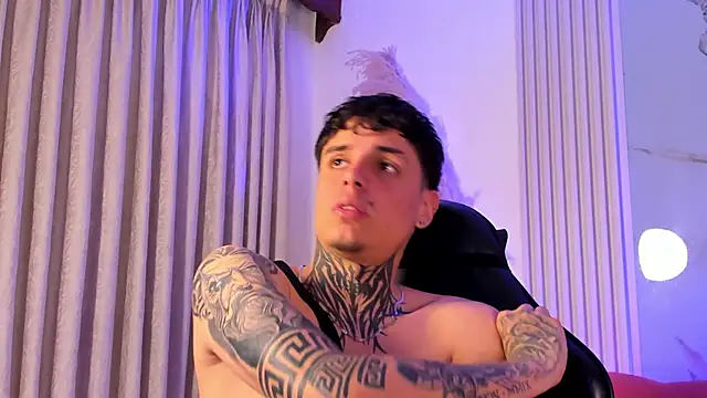 Declan-Fox online show from 11/21/25, 05:50