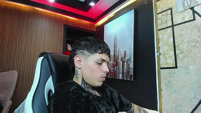 Declan-Fox online show from 09/27/25, 03:56