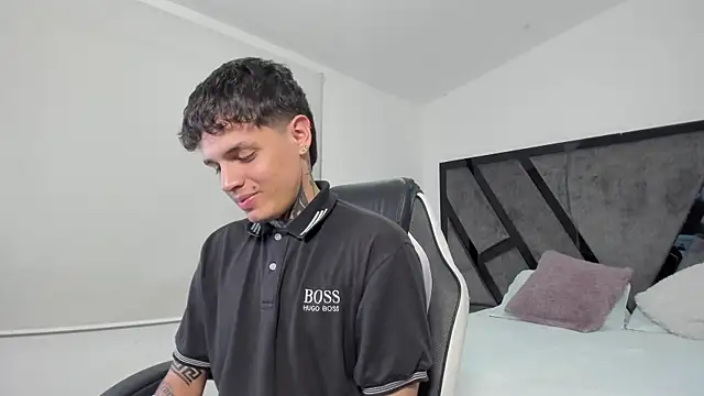 Declan-Fox online show from 09/15/25, 03:51