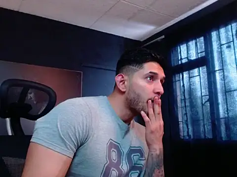 RichardMilleer online show from 10/20/25, 02:06