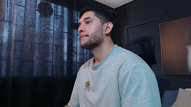 RichardMilleer online show from 10/31/25, 02:02