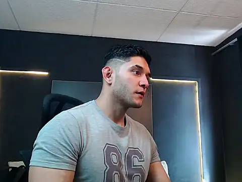 RichardMilleer online show from 10/02/25, 01:47