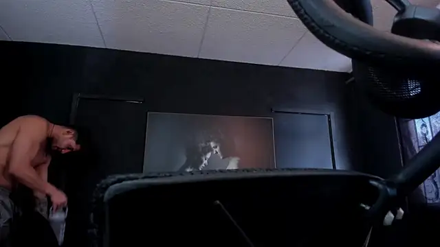 RichardMilleer online show from 03/21/26, 04:33