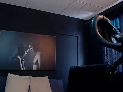 RichardMilleer online show from 11/20/25, 02:07