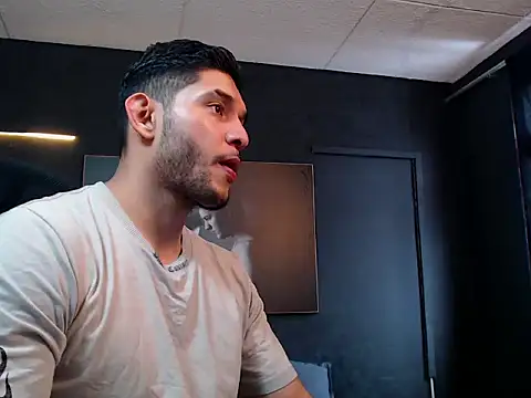 RichardMilleer online show from 10/29/25, 02:16