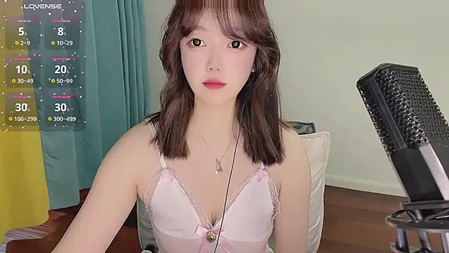 Lucky Cici online show from 12/22/25, 11:49