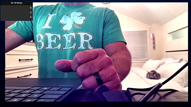 Snapshot of 3totangox chatting on 10/30/25, 11:23 3totangox online show from 10/30/25, 11:23