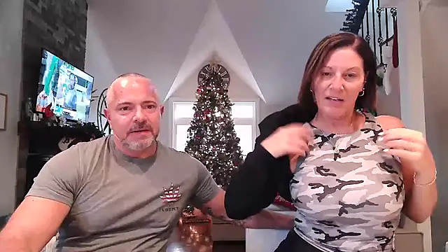 Snapshot of 3totangox chatting on 12/21/25, 07:04 3totangox online show from 12/21/25, 07:04