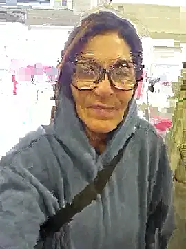 Snapshot of 3totangox chatting on 12/13/25, 08:04 3totangox online show from 12/13/25, 08:04