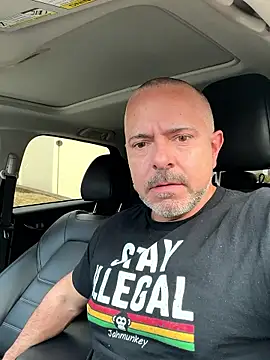 Snapshot of 3totangox chatting on 01/15/26, 02:20 3totangox online show from 01/15/26, 02:20