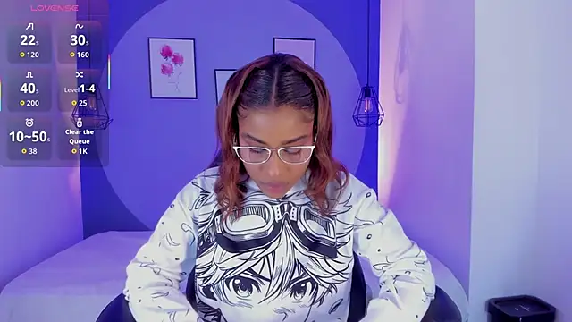 selena monroy online show from 10/31/25, 11:18