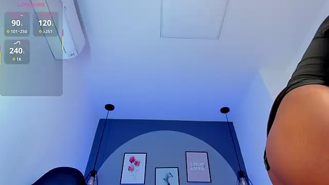 selena monroy online show from 10/12/25, 01:01