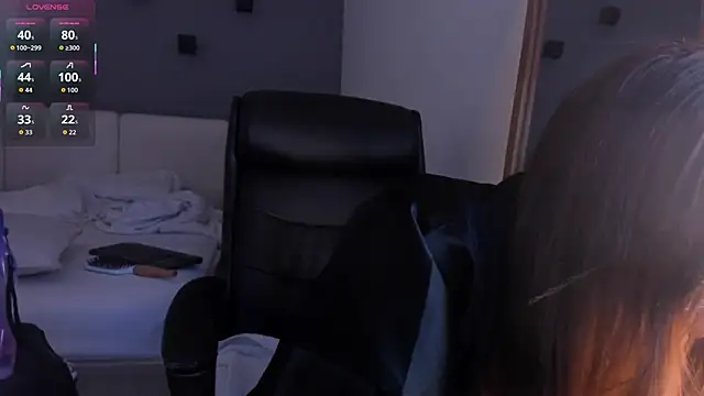 selena monroy online show from 11/10/25, 05:01