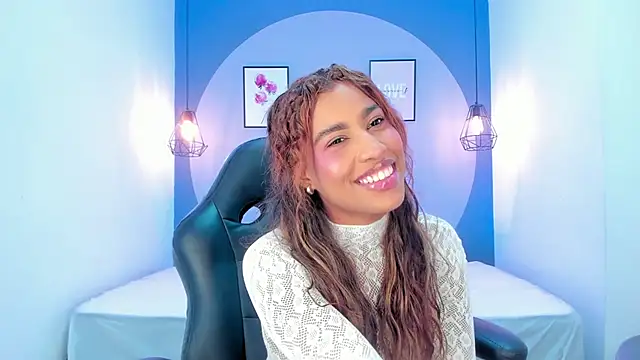 selena monroy online show from 10/19/25, 01:25