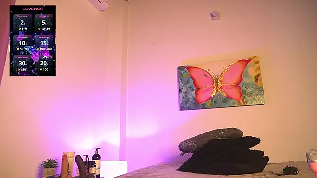 Snapshot of noah_0814 chatting on 01/17/26, 03:21 noah 0814 online show from 01/17/26, 03:21