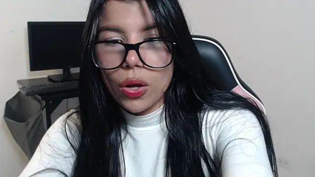 MayaScott11 online show from 04/27/26, 07:12