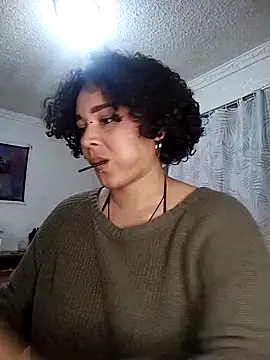 Snapshot of Julie_wallace chatting on 10/02/25, 07:28 Julie wallace online show from 10/02/25, 07:28