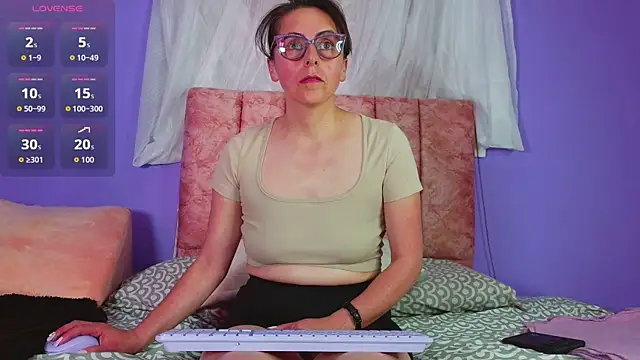 Ava Raye online show from 06/10/26, 07:15